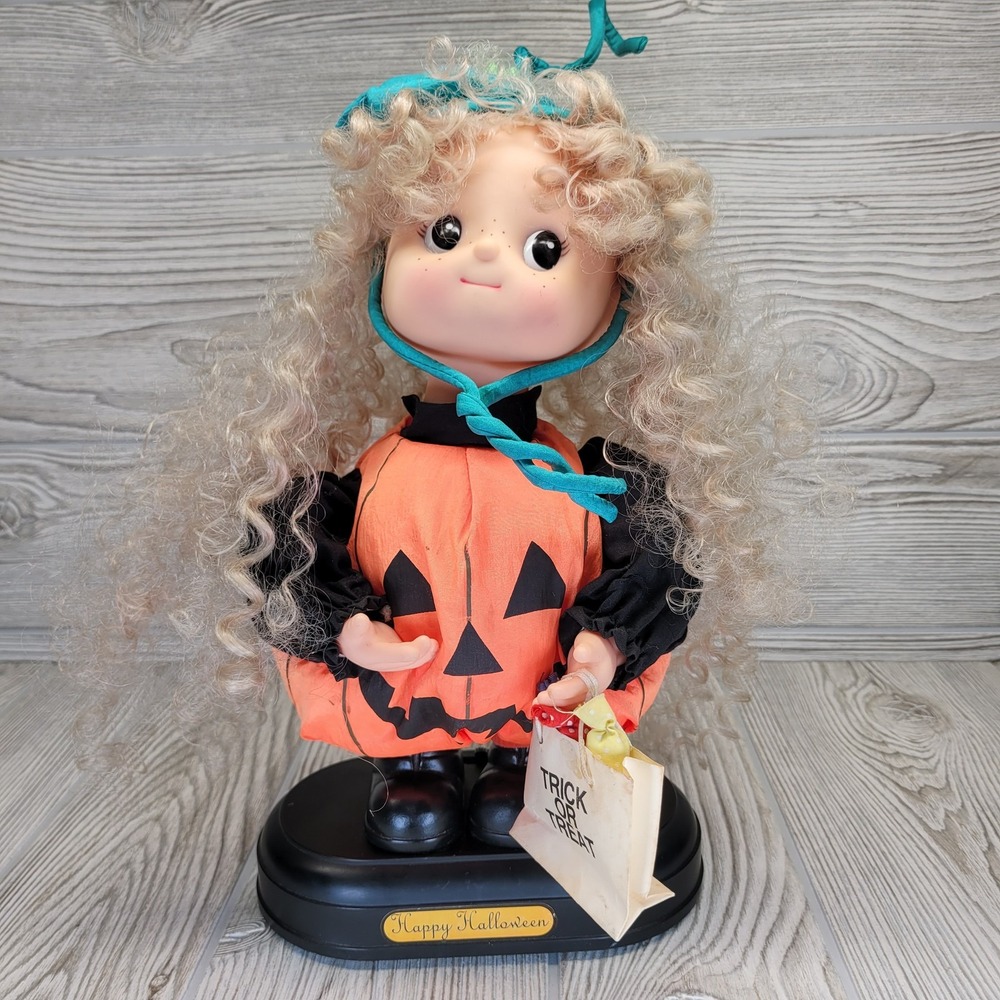 Telco Creations‎ Halloween Animated Jack O Lantern Doll Pumpkin Trick or Treat